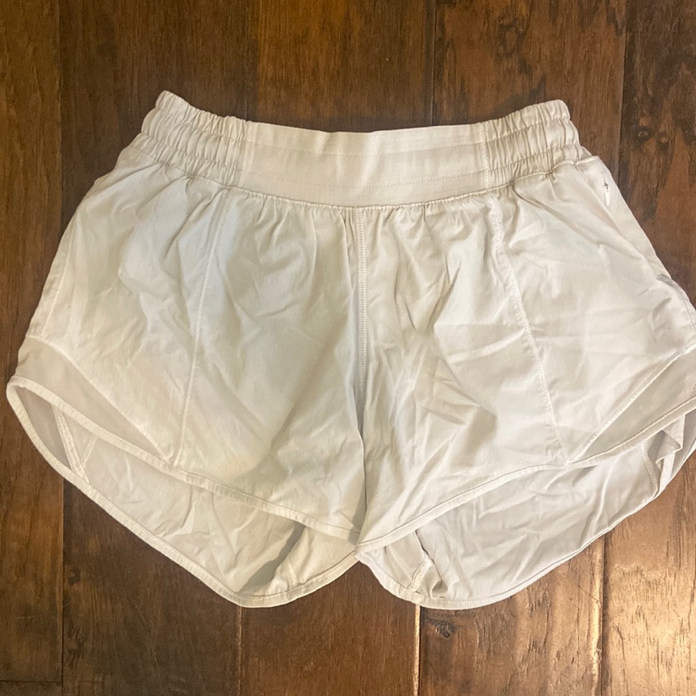 Lululemon hottie hot shorts